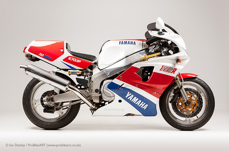 Yamaha FZR 750R OW01