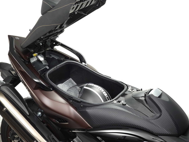 Yamaha TMAX Bronze MAX 2014