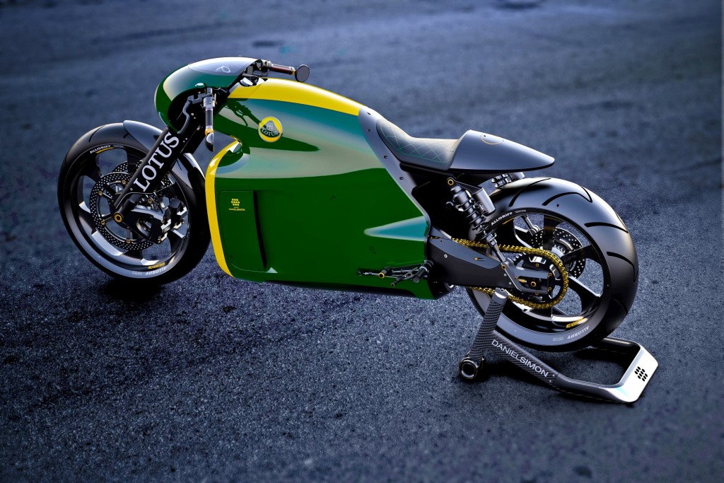 Lotus C-01 superbajk 2014