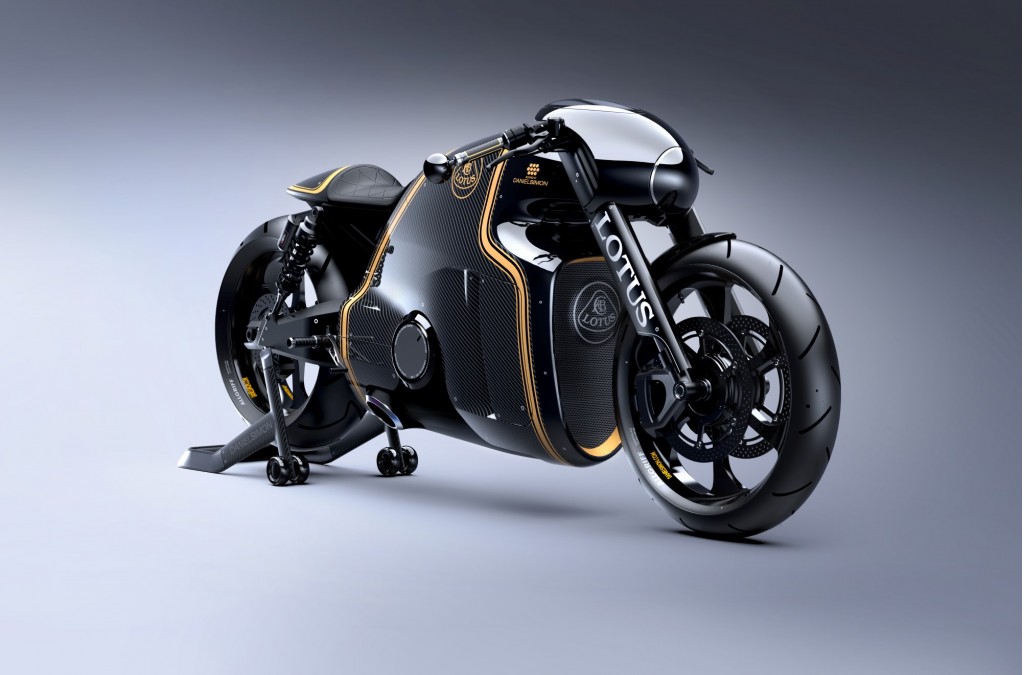 Lotus C-01 superbajk 2014