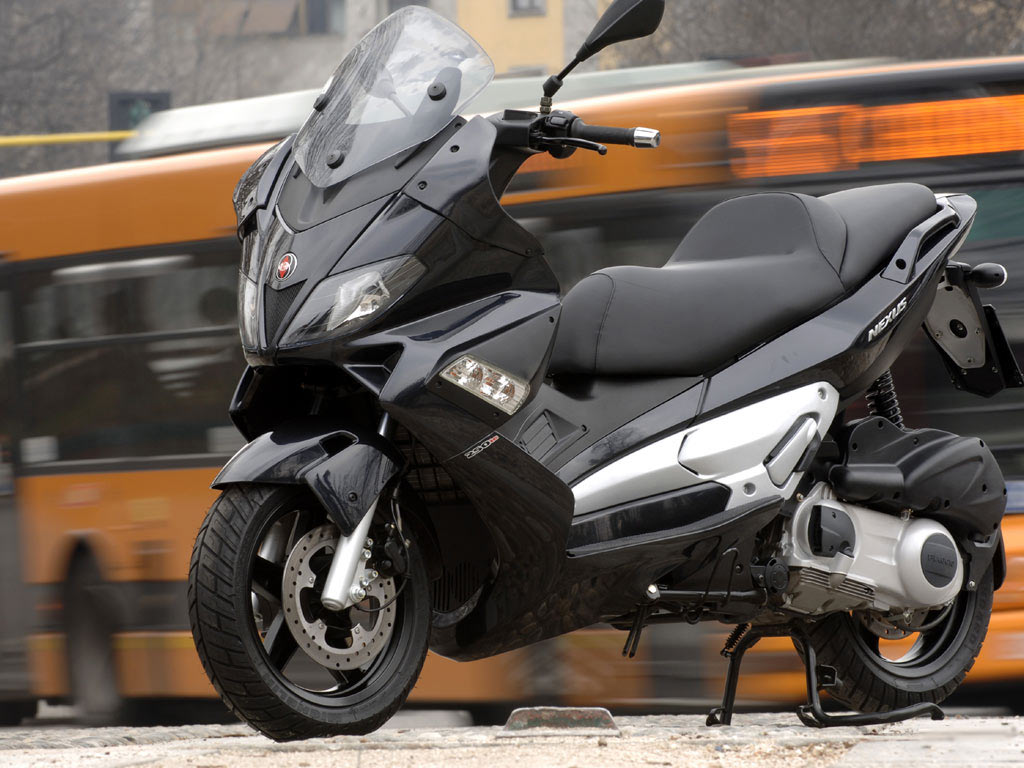 Gilera Nexus 250