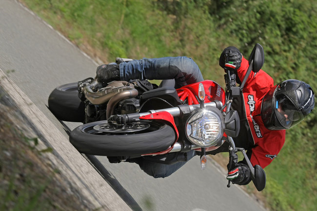 Ducati Monster 821