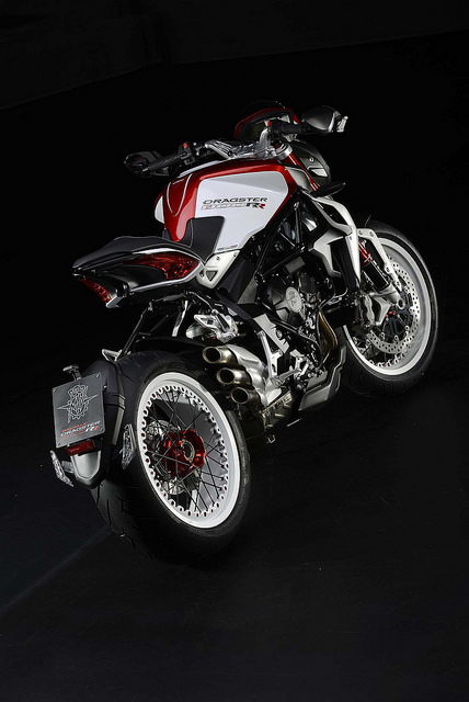 MV Agusta Brutale 800 Dragster RR 2015.