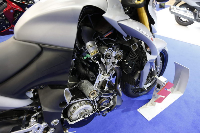 Suzuki na sajmu  EICMA 2014