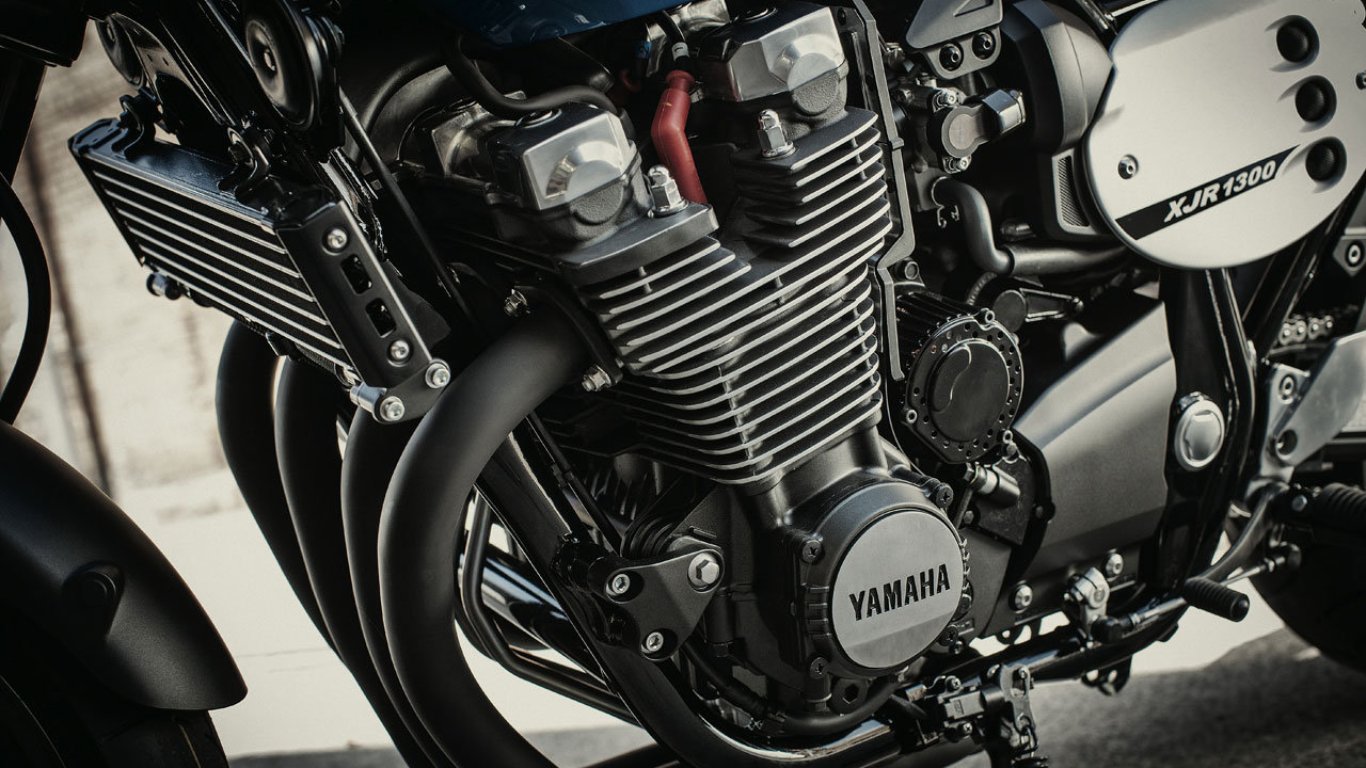 Yamaha XJR1300