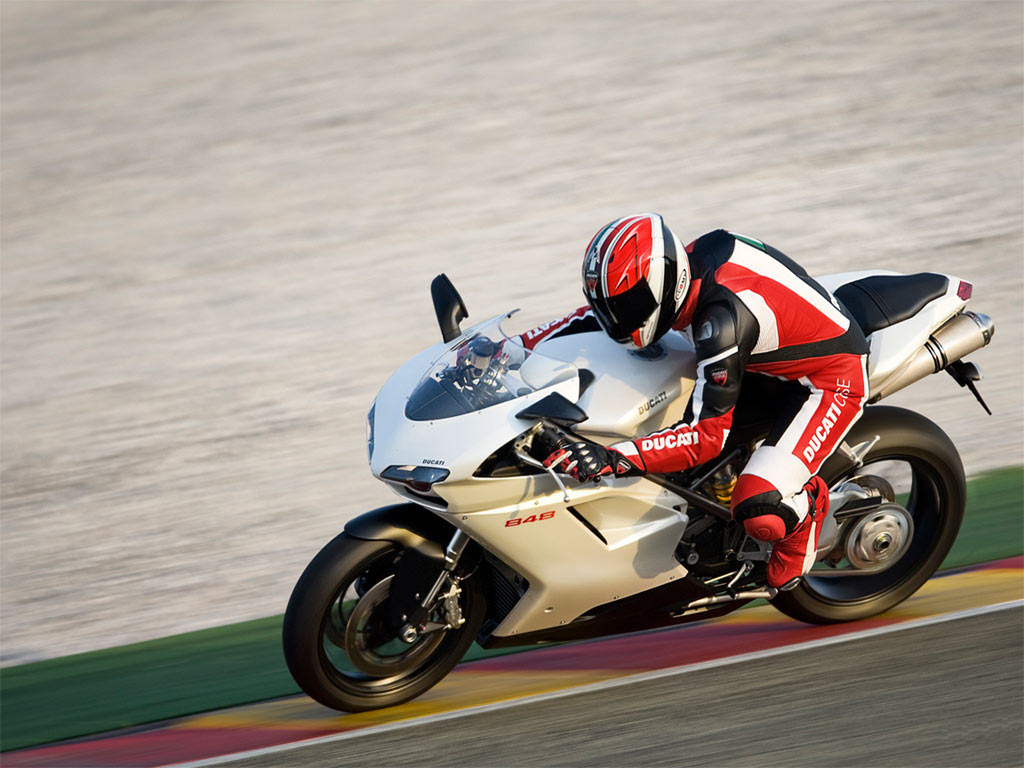 Motorcycle Ducati 848