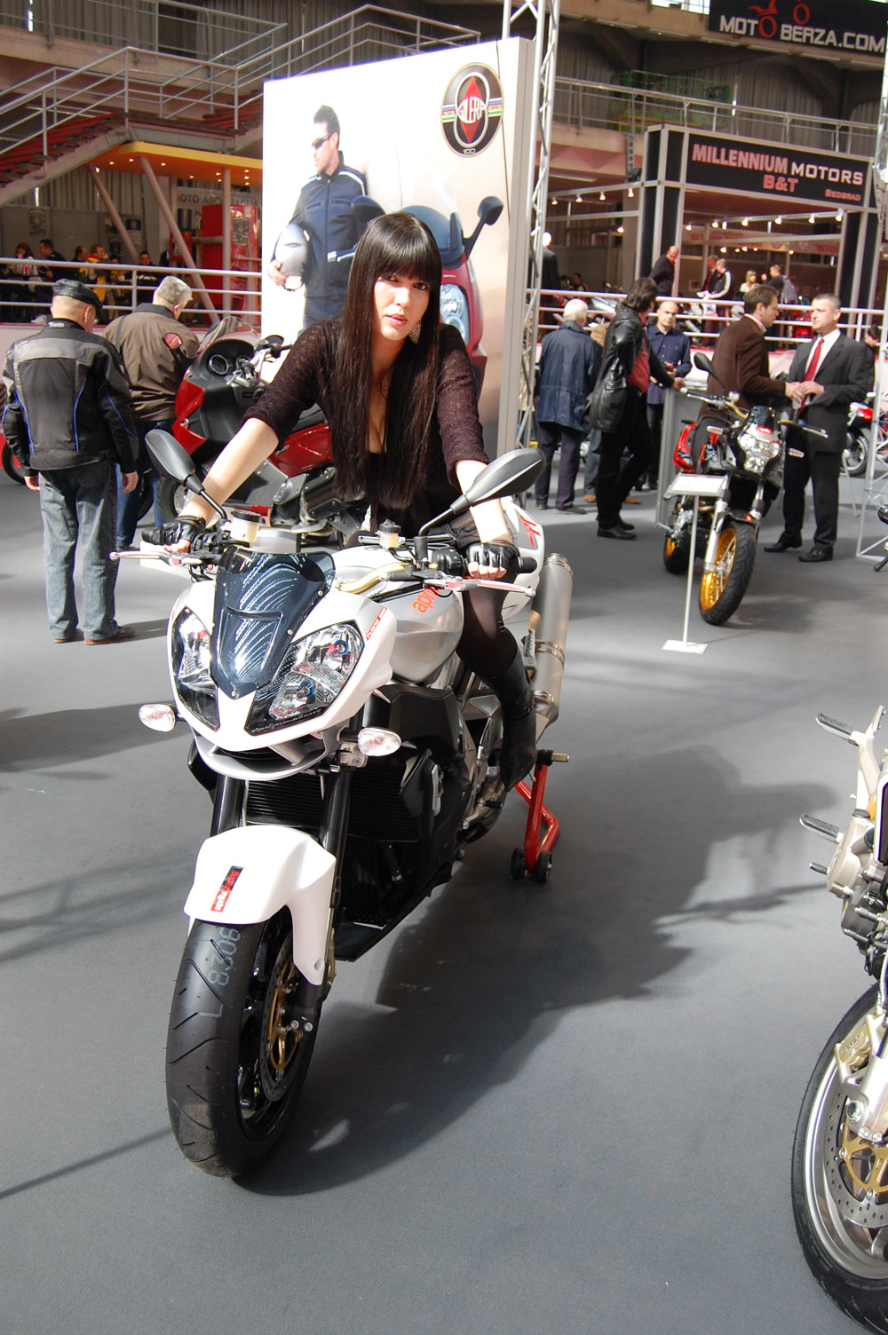 Aprilia Tuono