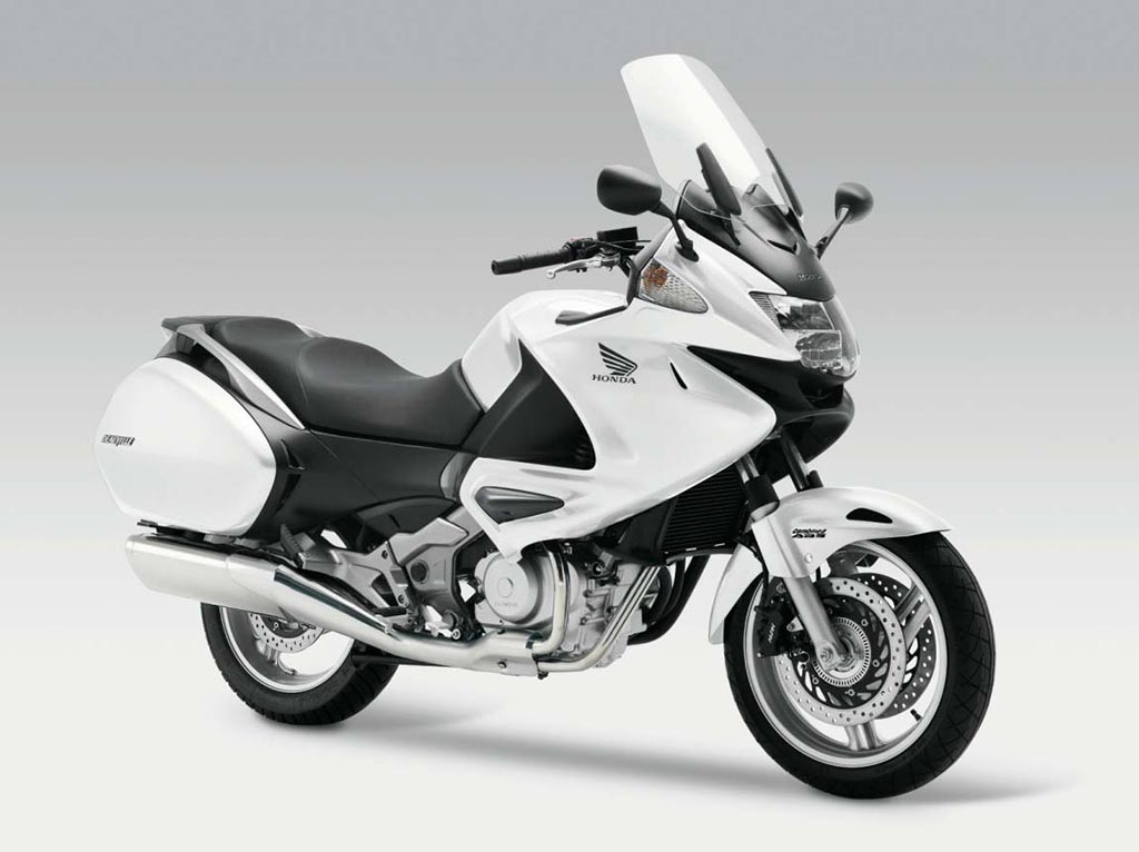 Honda Deauville White