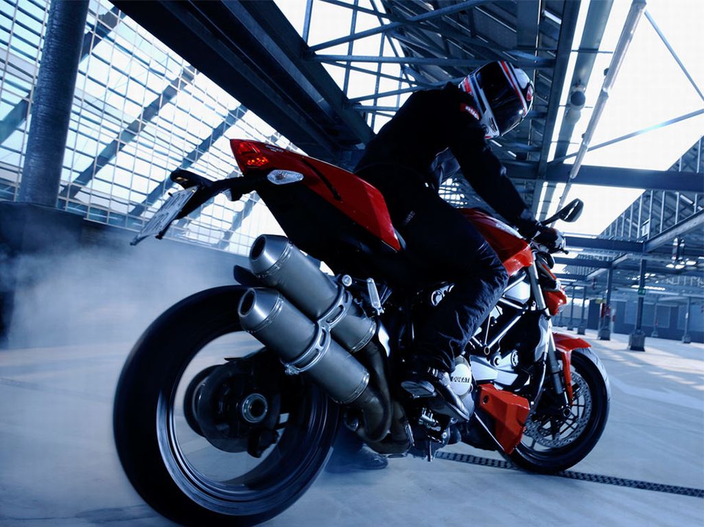 Ducati Streetfighter