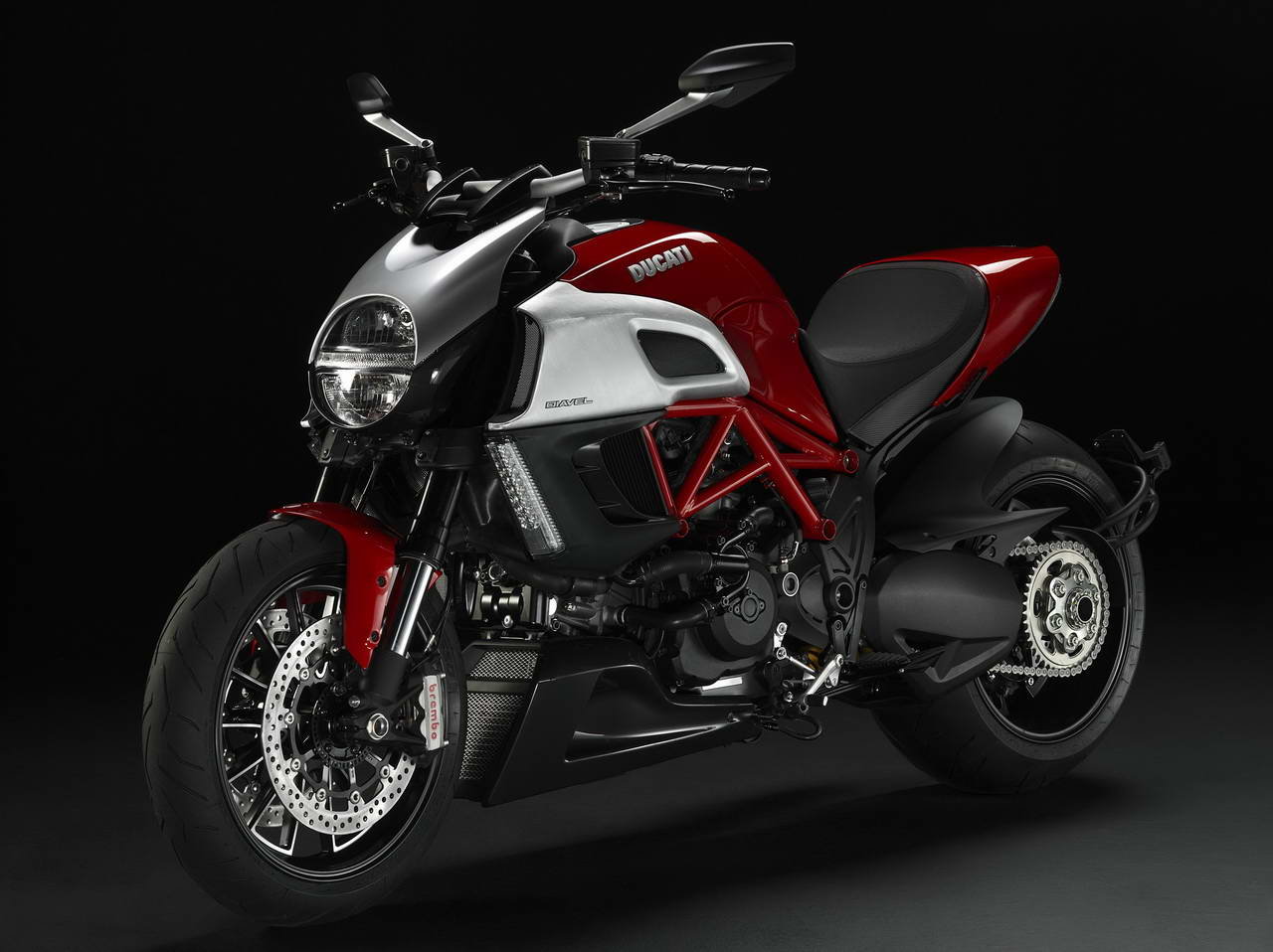 Ducati Diavel 2011