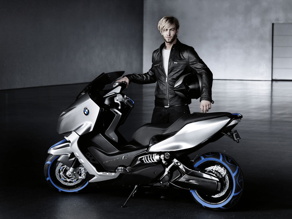 BMW CONCEPT C studio 2010