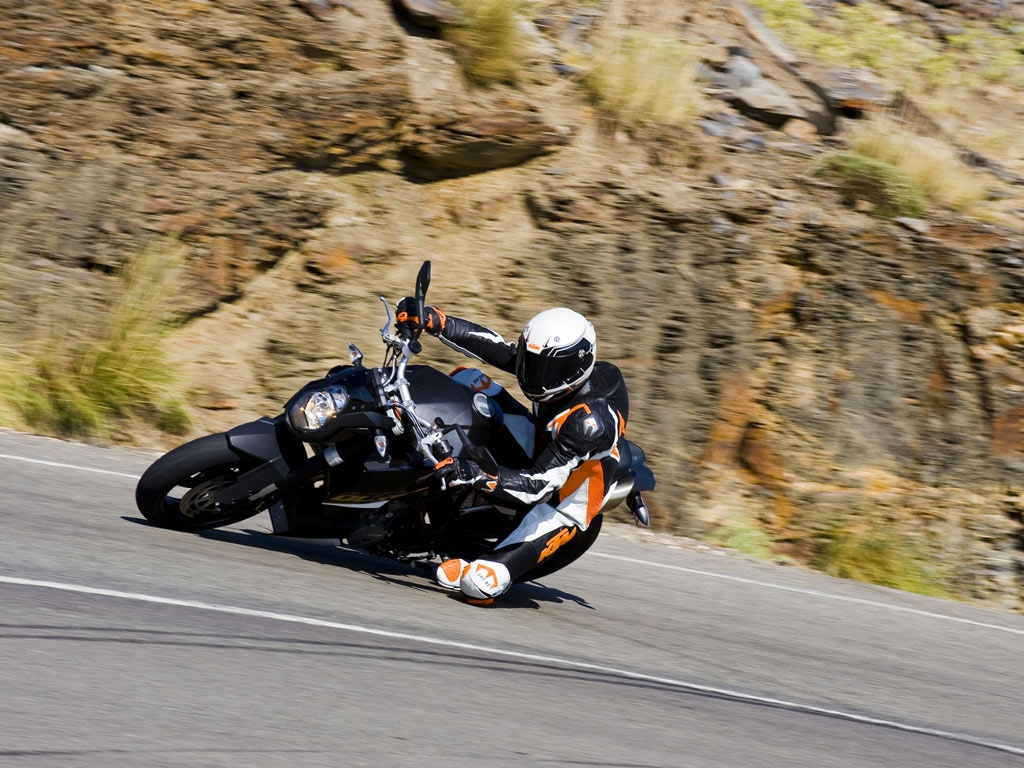 KTM 990 Super Duke 2011