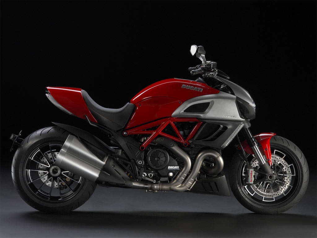 Ducati Diavel 2011