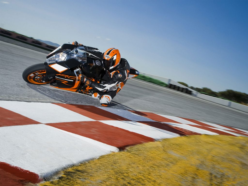 KTM RC8 R 2011