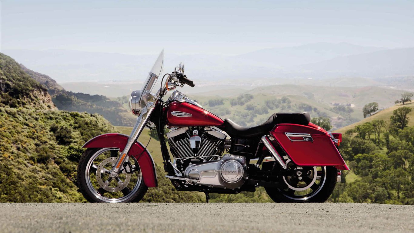 Harley-Davidson FLD Switchback 2012