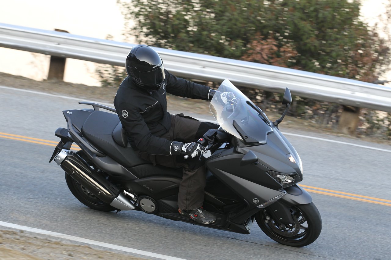 Yamaha T-MAX 530