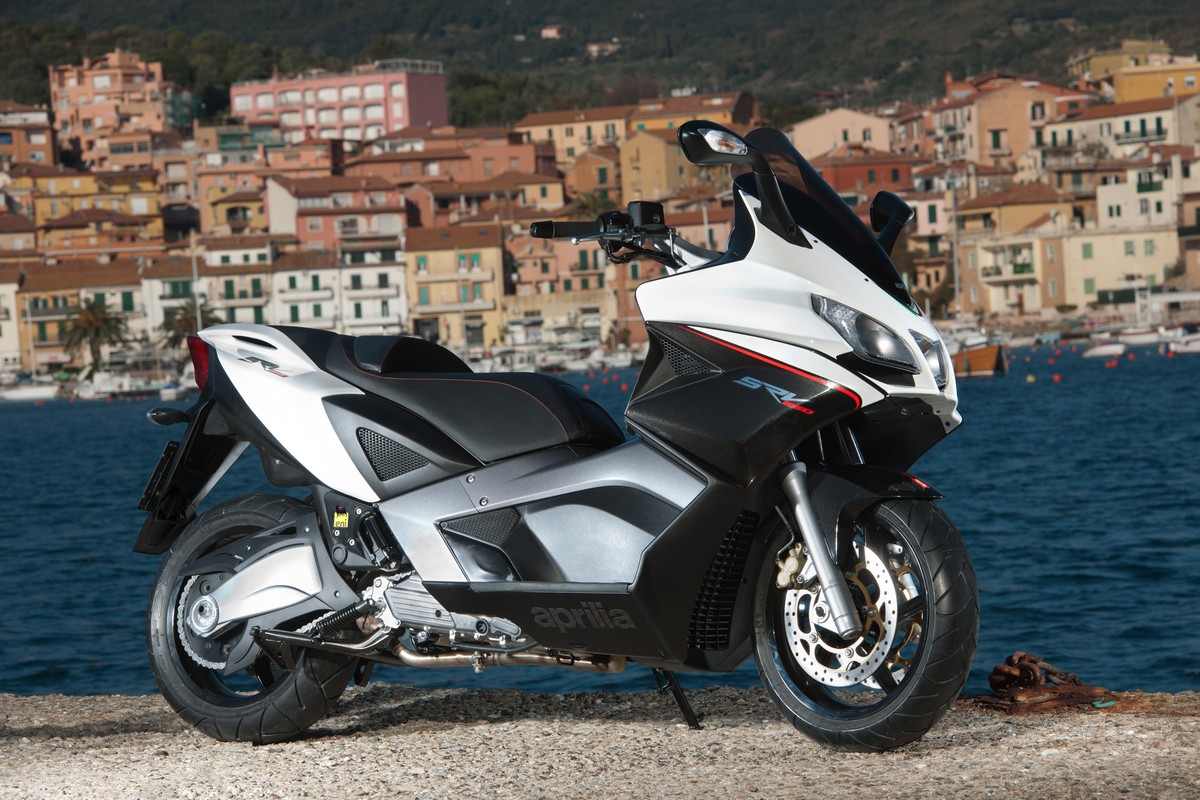 Aprilia SRV 850