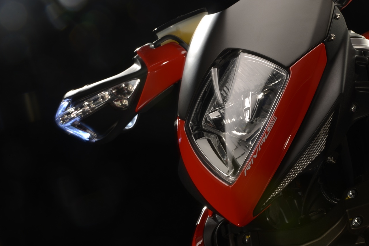 MV Agusta Rivale 800