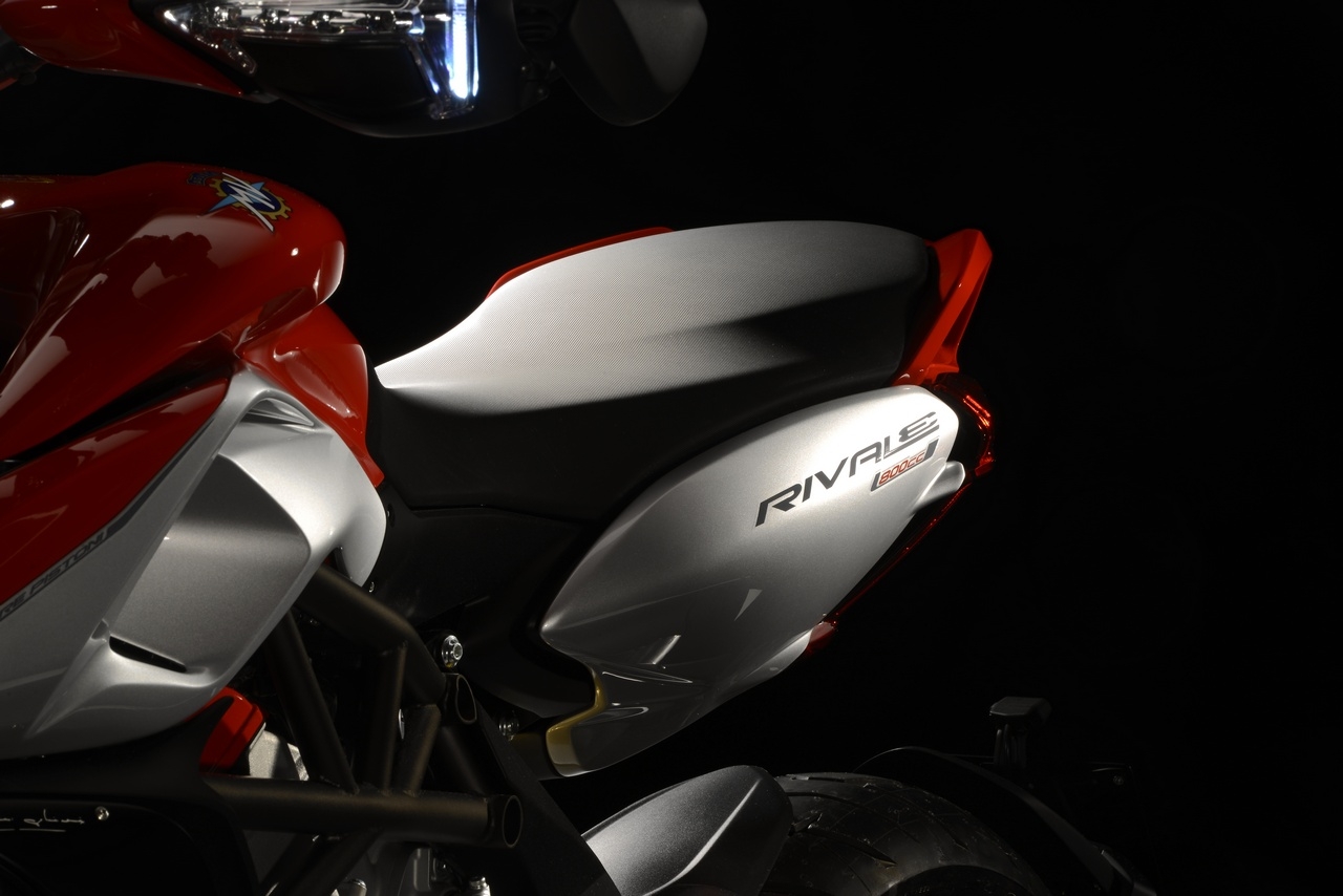 MV Agusta Rivale 800