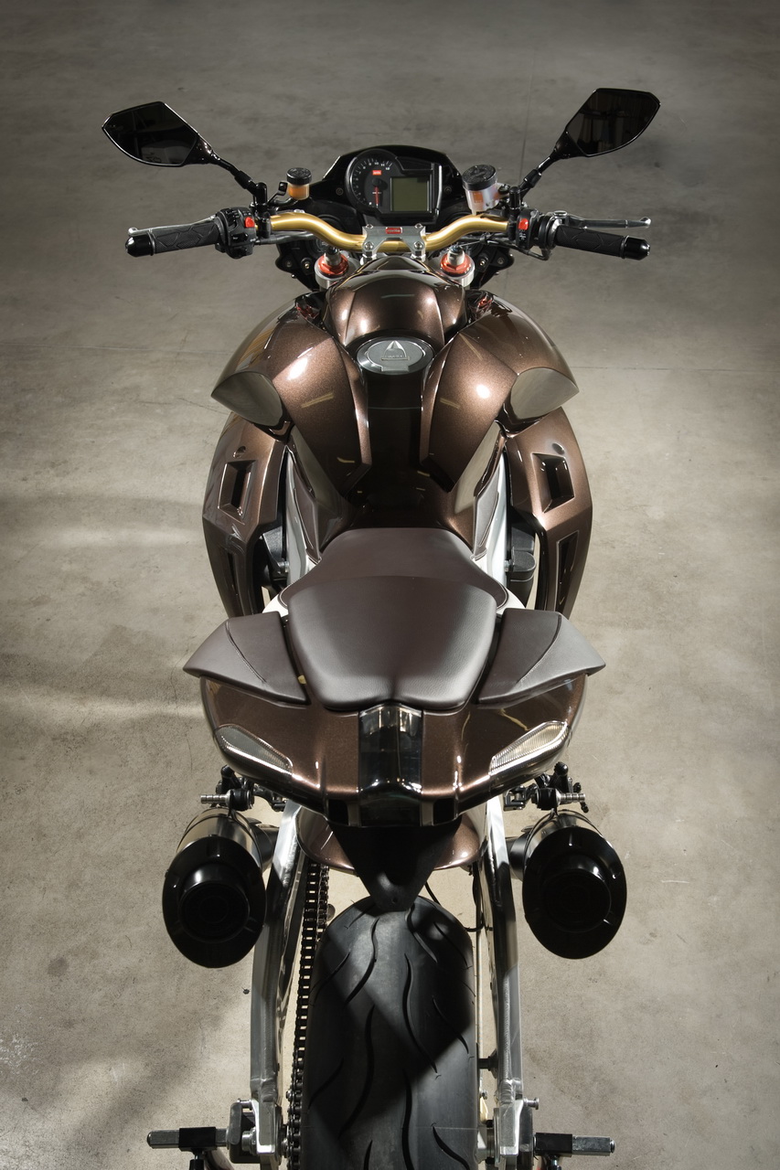 Aprilia RSV Tuono Stingray