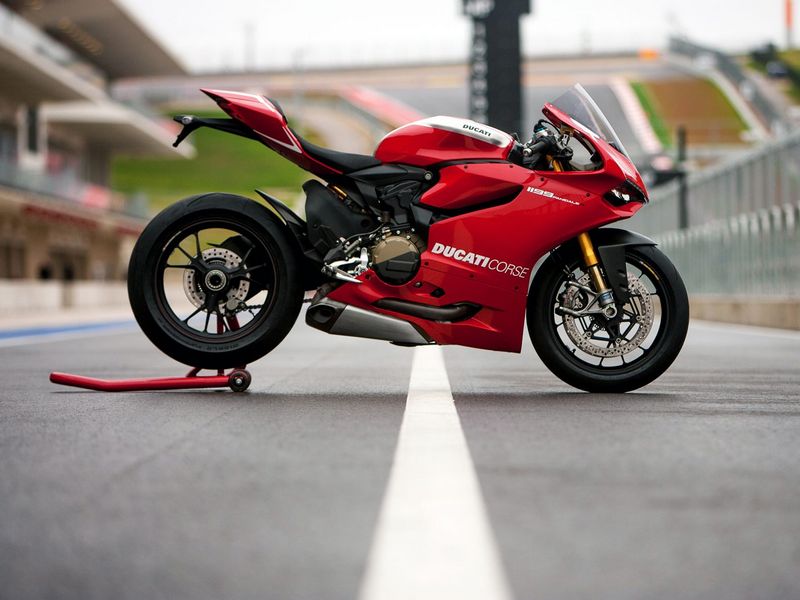 Ducati 1199 Panigale R 2013